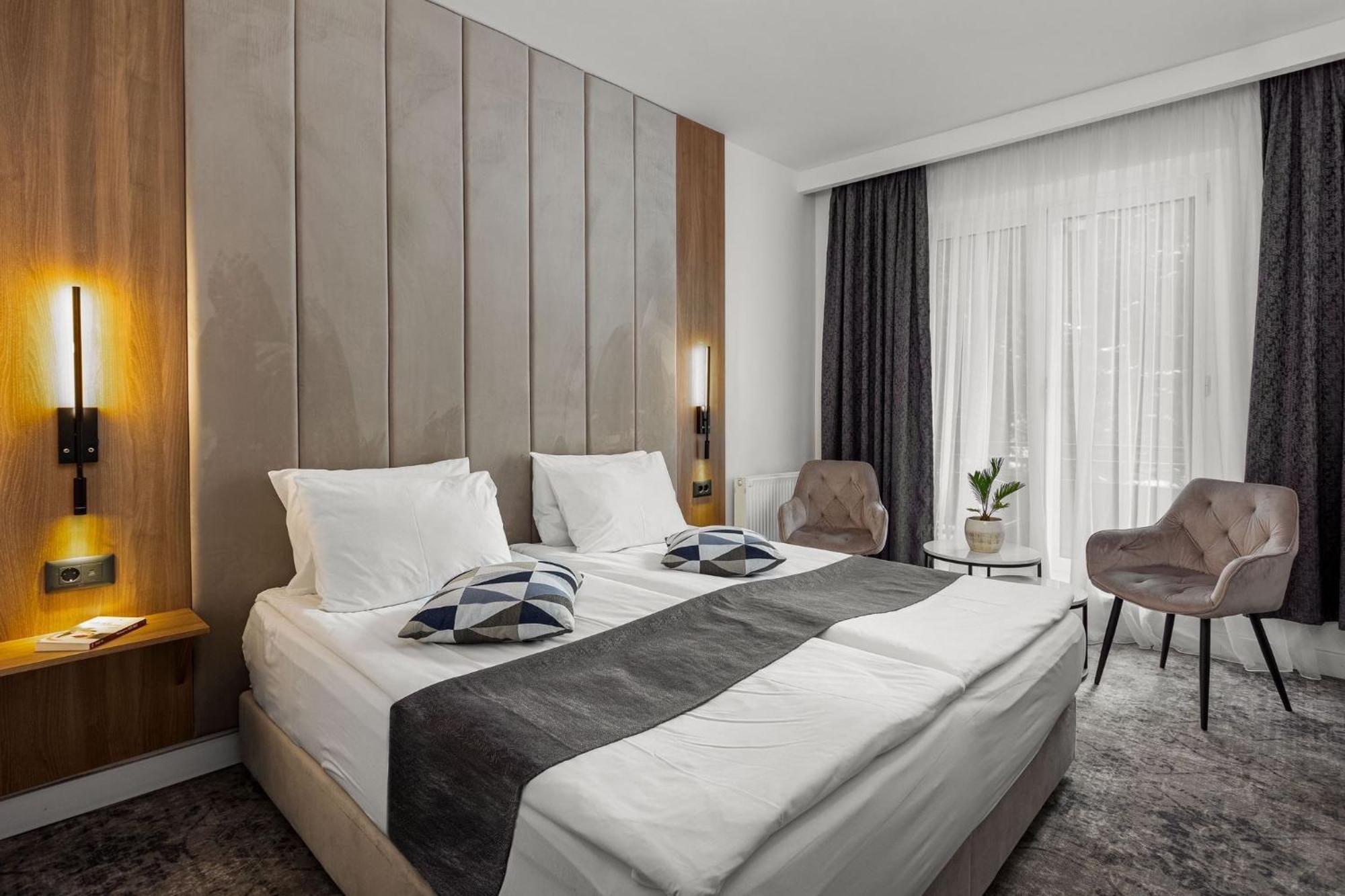 Hotel Soimul 브라쇼브 외부 사진